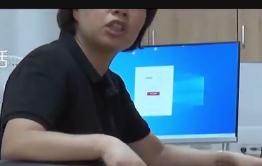 DƬ